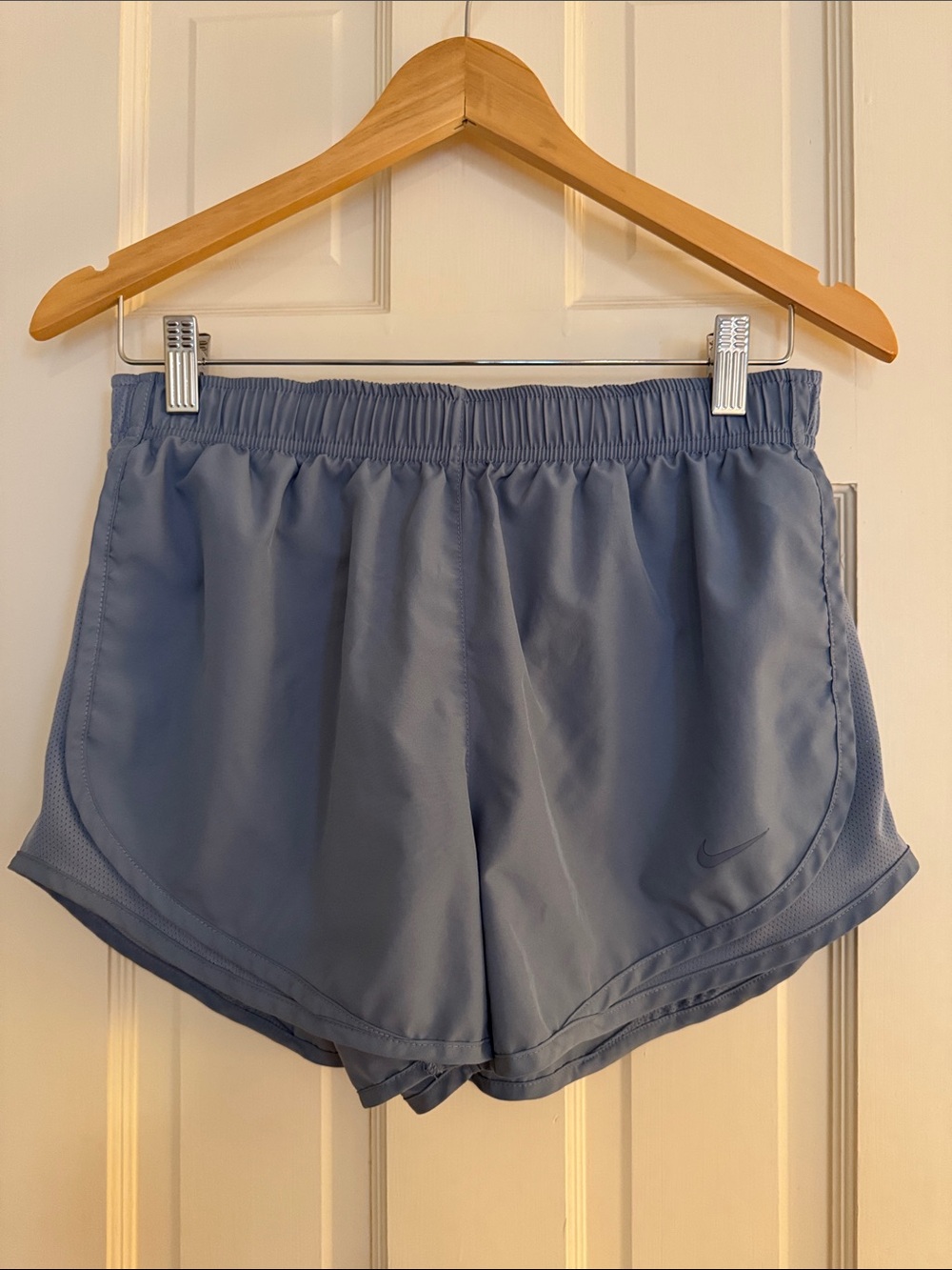 Nike Tempo Women's Dri-FIT Mid-Rise Brief-Lined Running Shorts